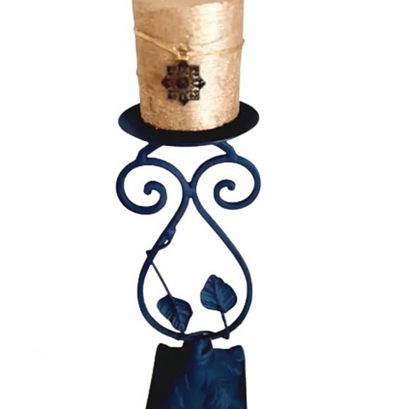 Mat Black Cast Iron Leaf Detailed Heavy Bottom Candle Holder - Picture 4 of 5